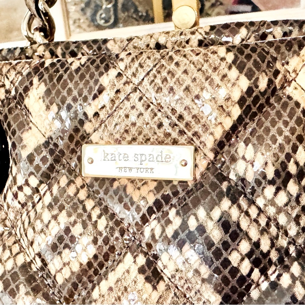 Kate Spade Quilted Maryanne Snakeskin embossed Handbag with dust bag EUC $378 - Picture 4 of 15
